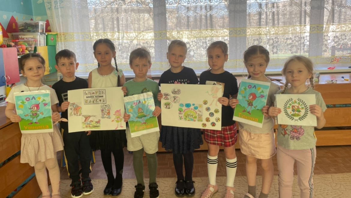 площадка пр.Большевиков старшая группа 5 Всероссийский День Эколят конкурс рисунков